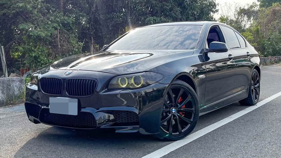 BMW F10 5 Series M5 Style Front Bumper