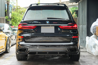 BMW G07 X7 M Sport Rear Diffuser