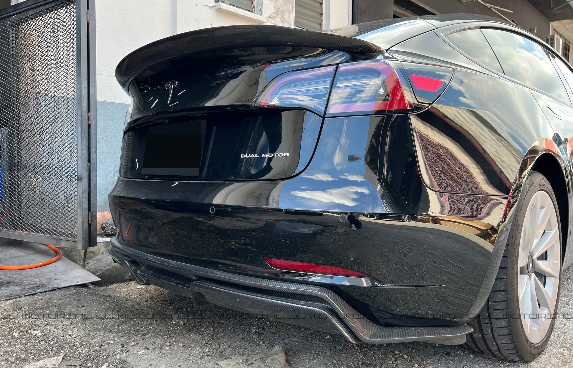 Tesla Model 3 Carbon Fiber Rear Diffuser