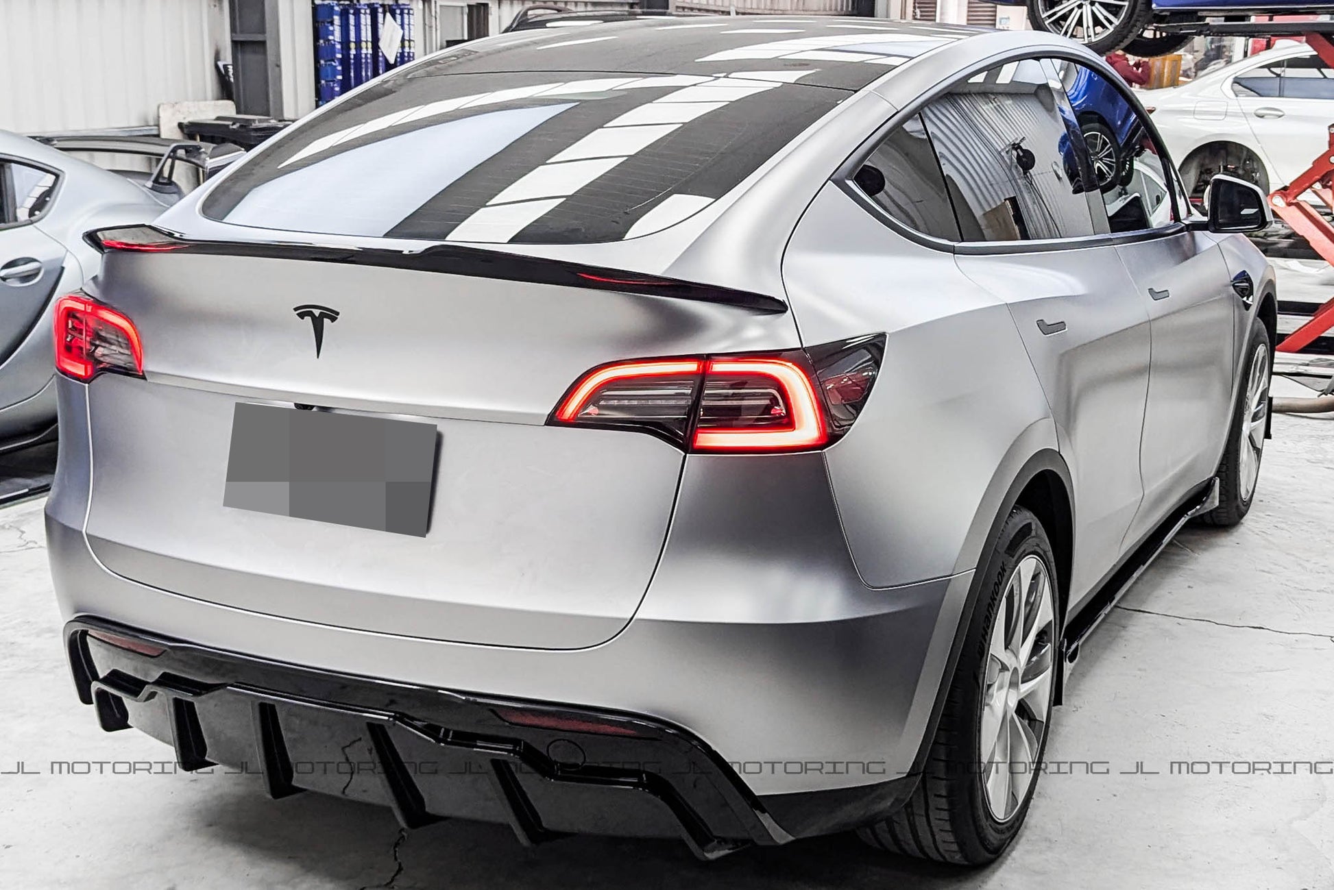 Tesla Model Y Rear diffuser