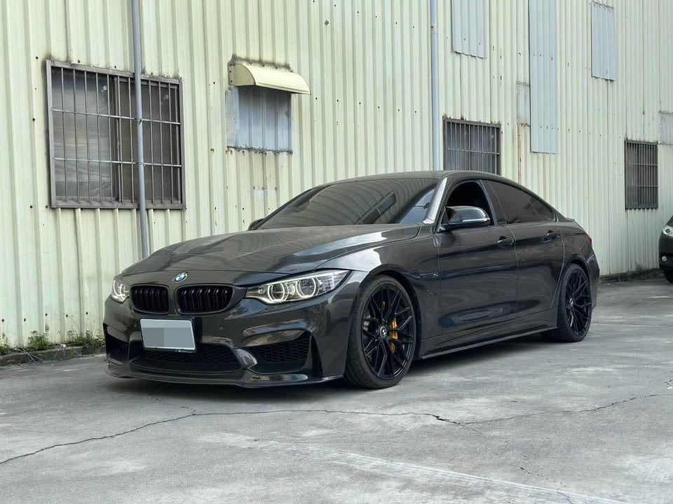 BMW F32 F33 F36 4 Series M4 Style Fenders