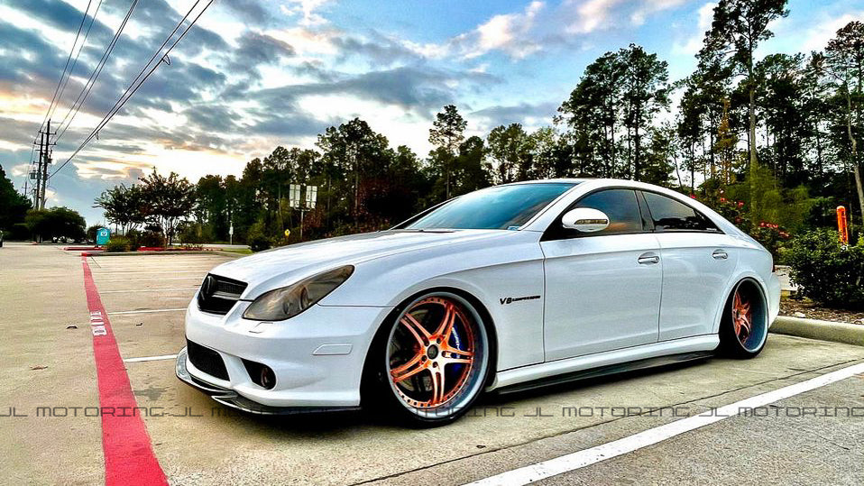Mercedes W219 CLS Carbon Fiber Side Skirts