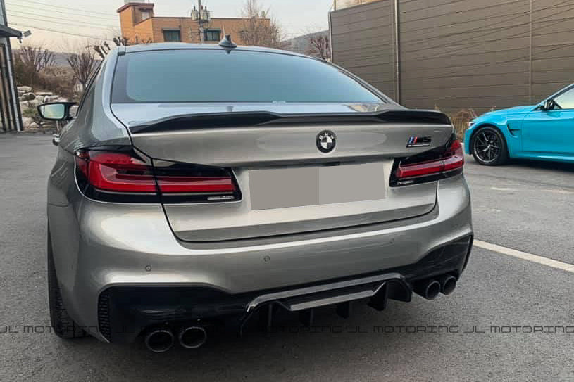 BMW F90 M5 Performance Carbon Fiber Rear Diffuser