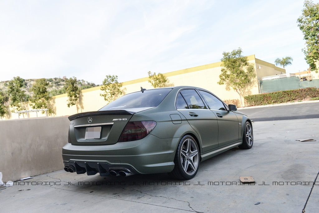Mercedes Benz W204 C63 2012+ Big Fins Carbon Fiber Rear Diffuser