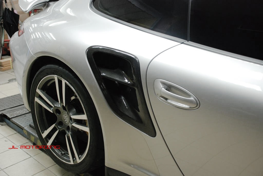 Porsche 997 Turbo Carbon Fiber Side Vents