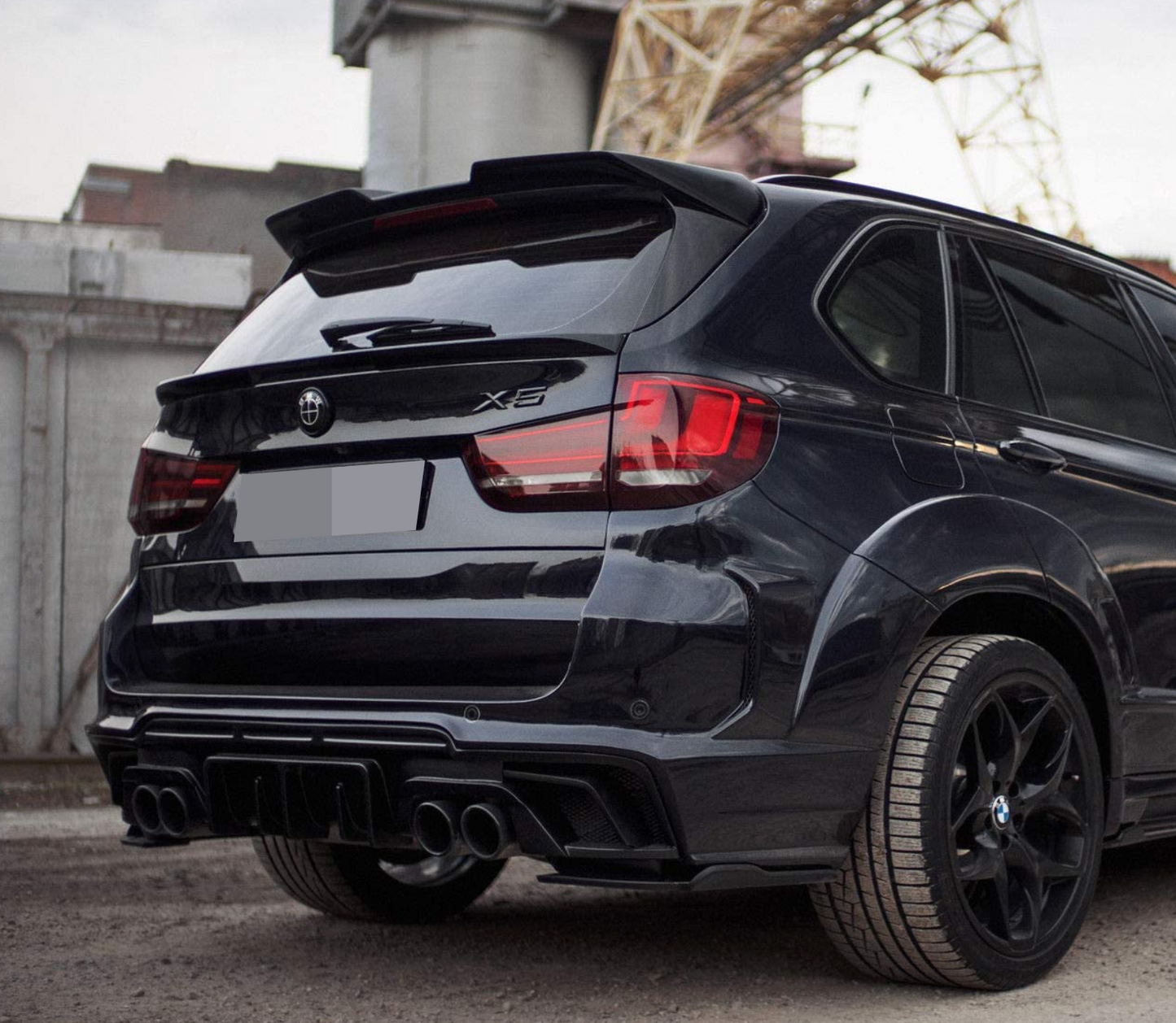 BMW F15 X5 F85 X5M Carbon Fiber Trunk Spoiler