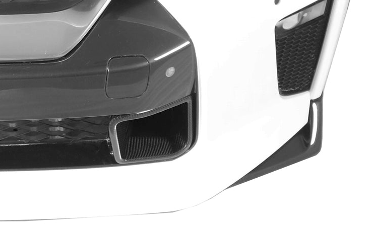 Nissan R35 GTR Carbon Fiber Front Bumper Vents