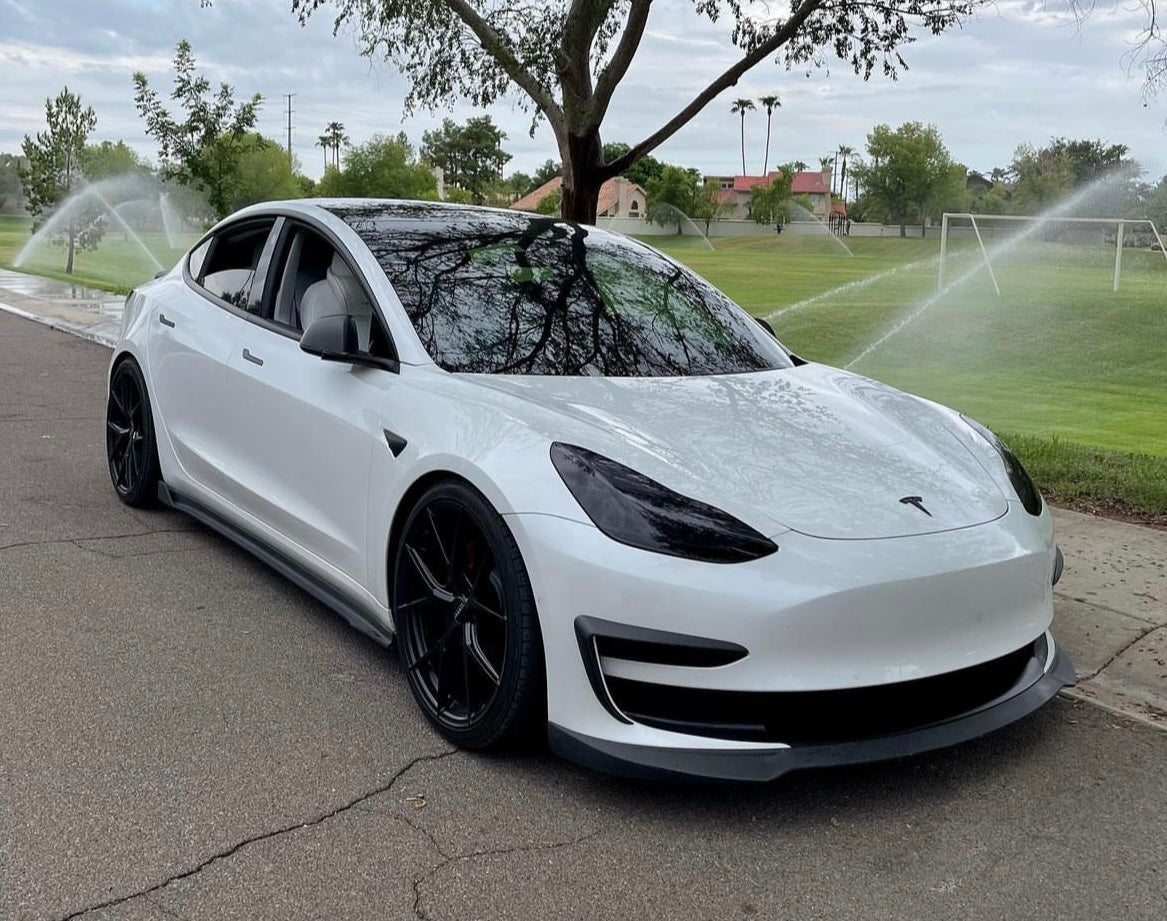 Tesla Model 3 Carbon Fiber Side Skirts